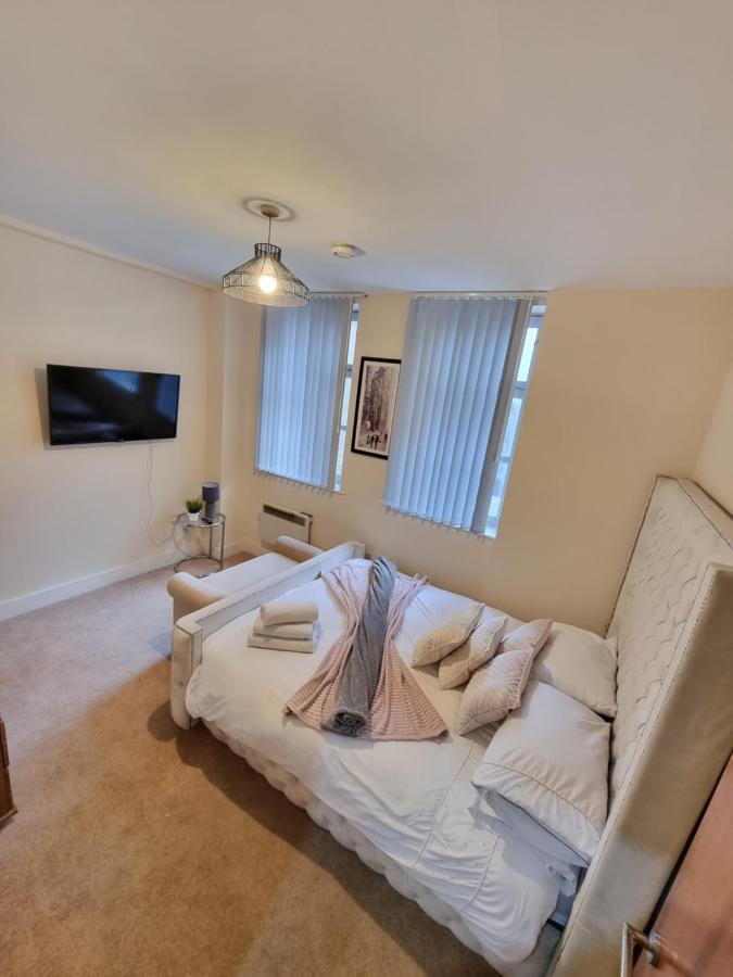 2 Bedroom - City Centre Location - Perfect For Family'S Bradford (West Yorkshire) Exterior foto